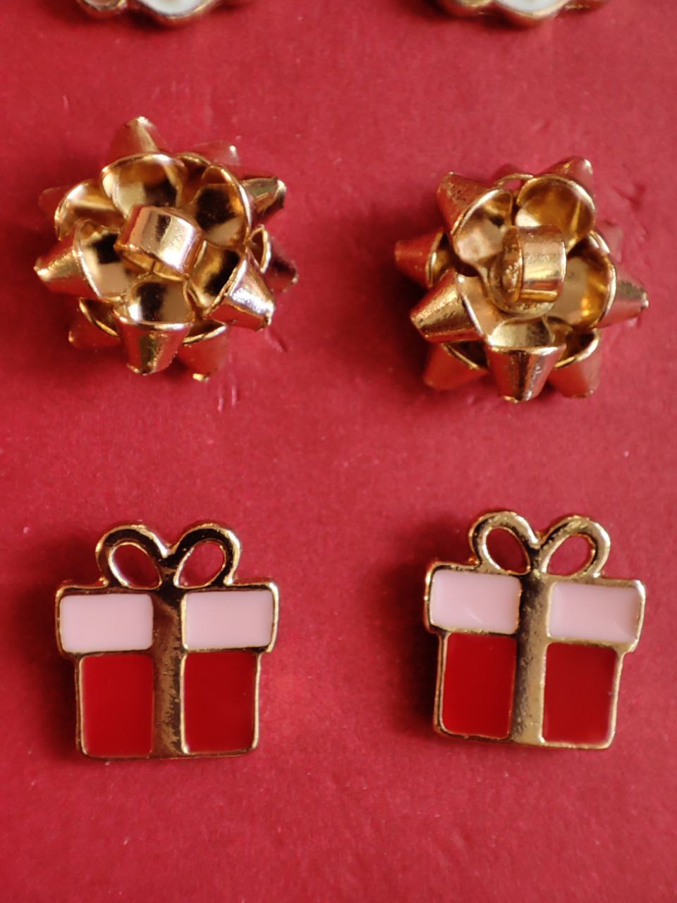 گوشواره‌ میخی کریسمس / یلدا - Image 2