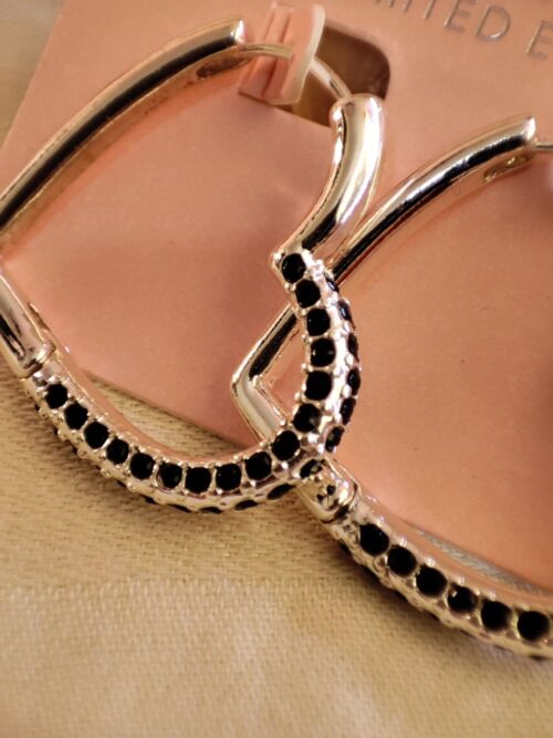 گوشواره قلب سیاه - Image 2